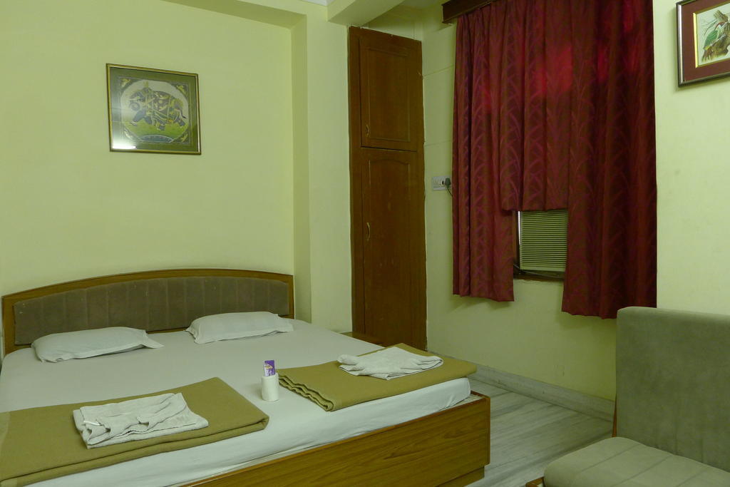 Kiran Palace Hotel Udaipur Buitenkant foto